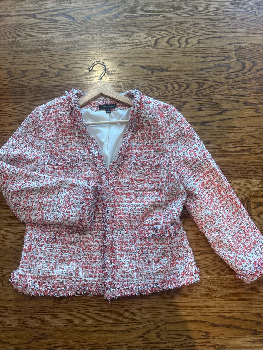 Ann Taylor Coral & White Tweed Fringe-Trim Jacket / blazer Like new